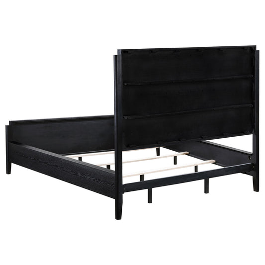 California King 5 Piece Bedroom Set With Fluted Detailing - Black