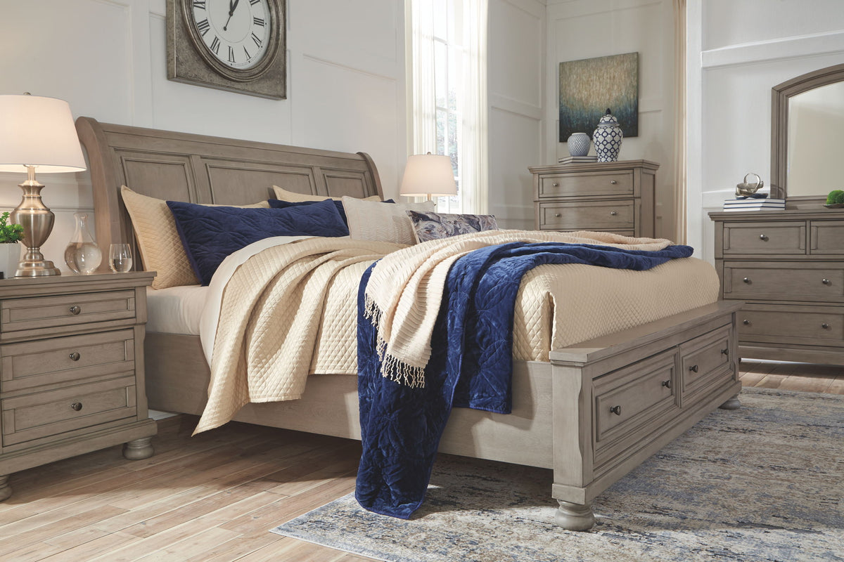 Lettner - 5 Pc. - Dresser, Mirror, King Sleigh Bed with 2 Storage Drawers, 2 Nightstands - Light Gray