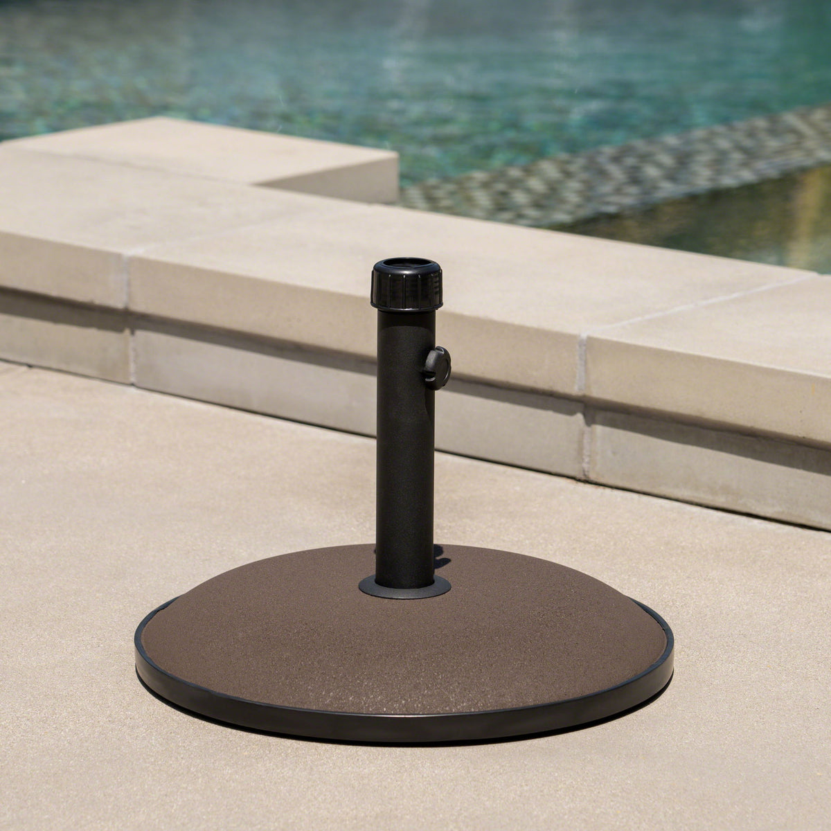 Holder Round Umbrella Base 33 Lbs Concrete - Brown