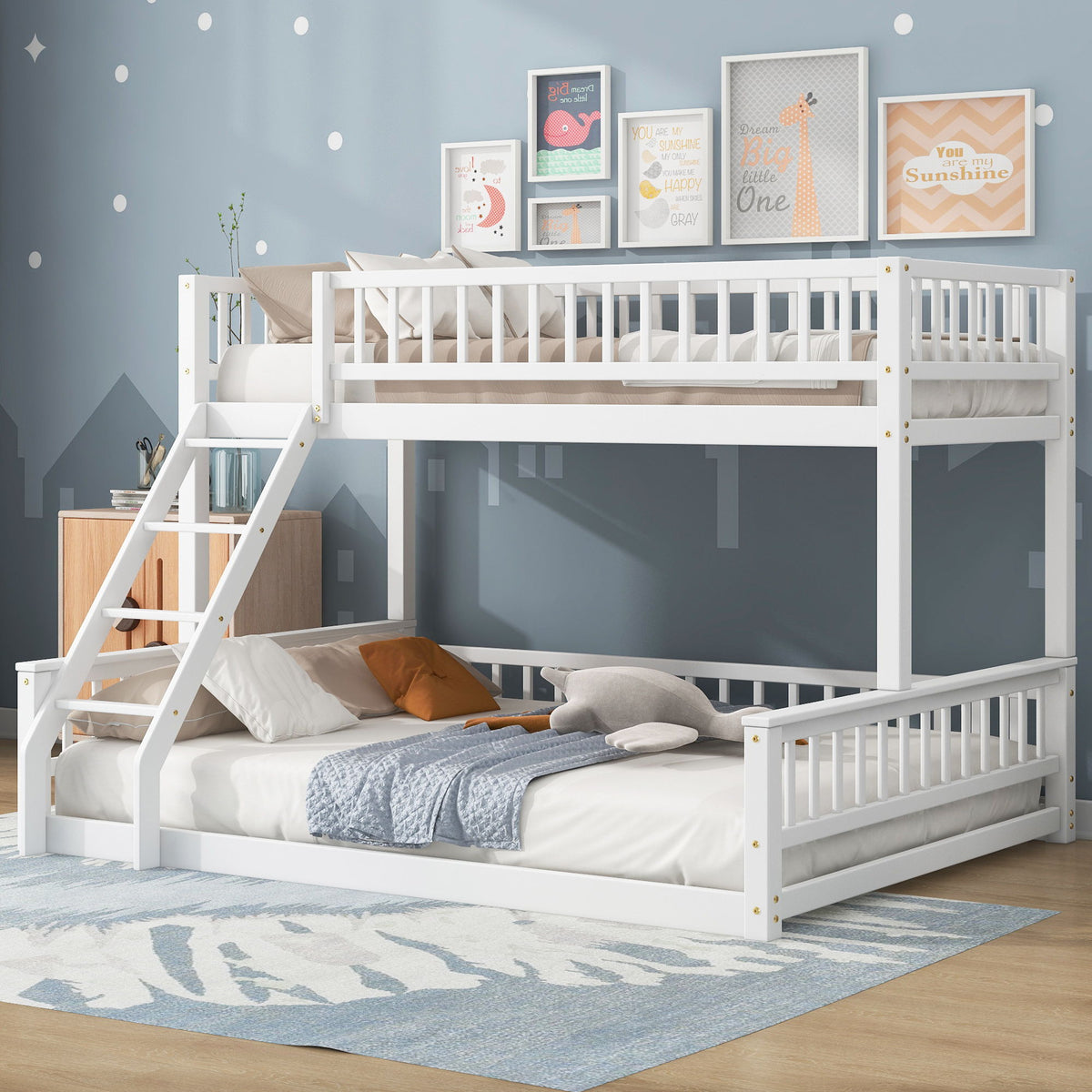 Bunk Bed With Ladder And Guardrails