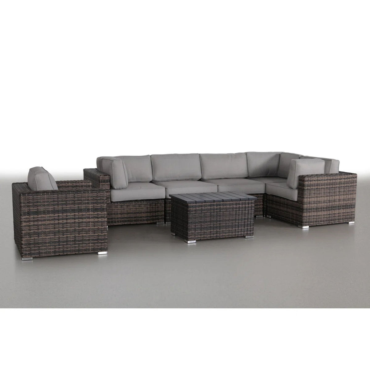 Stylish Entertainment Sectional Set, Outdoor Living