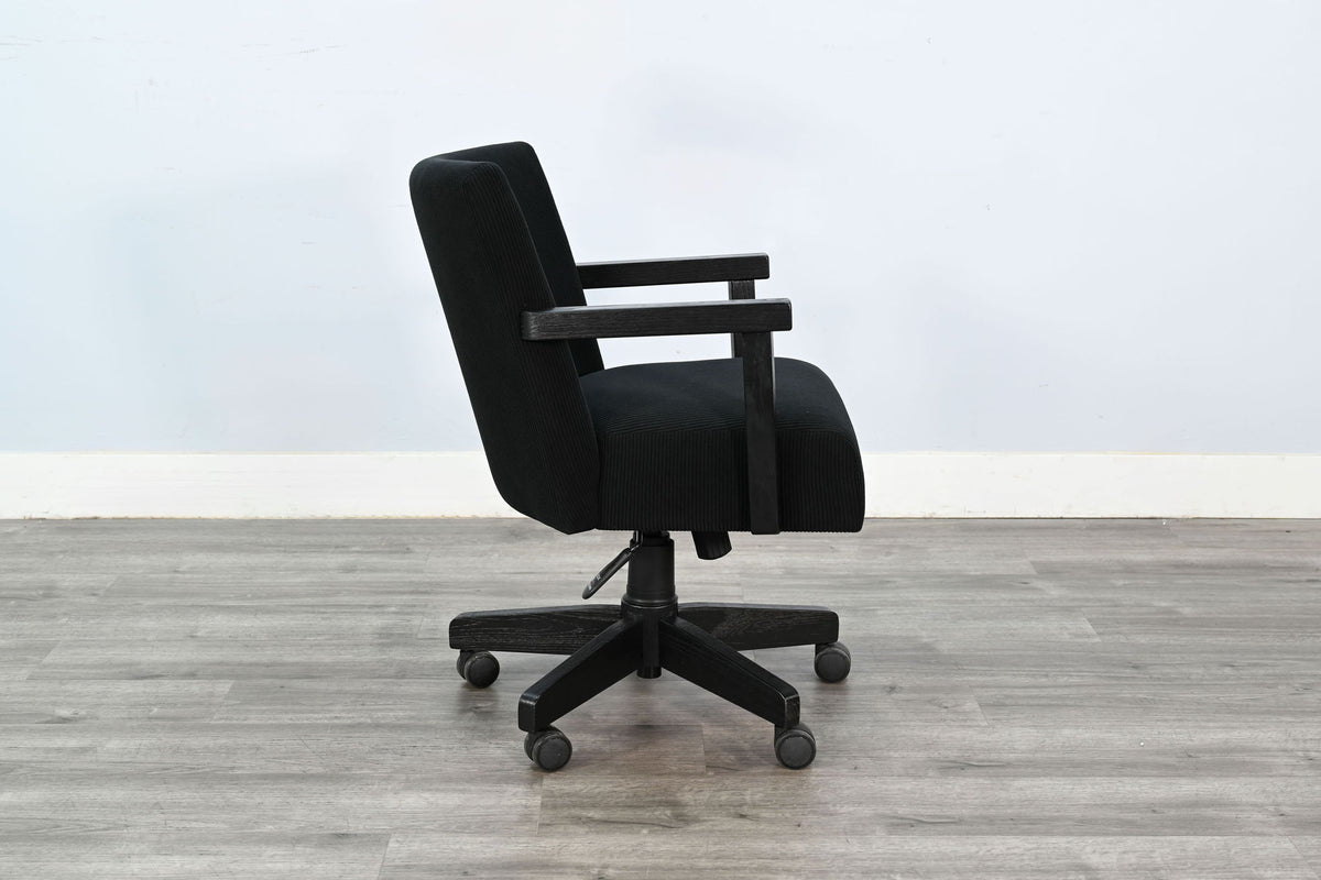 Gibson - Game Chair With Casters