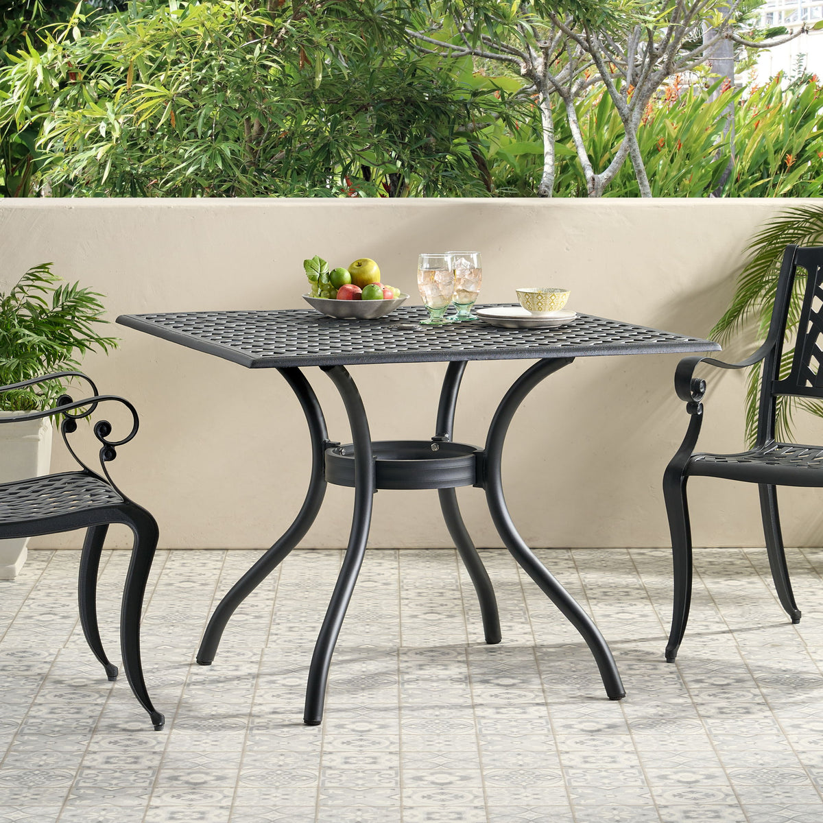 Arch Mesh Dining Table With Lightweight Frame - Black