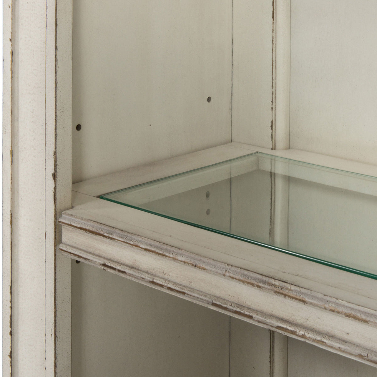 Magnolia Manor - Credenza Hutch - Antique White