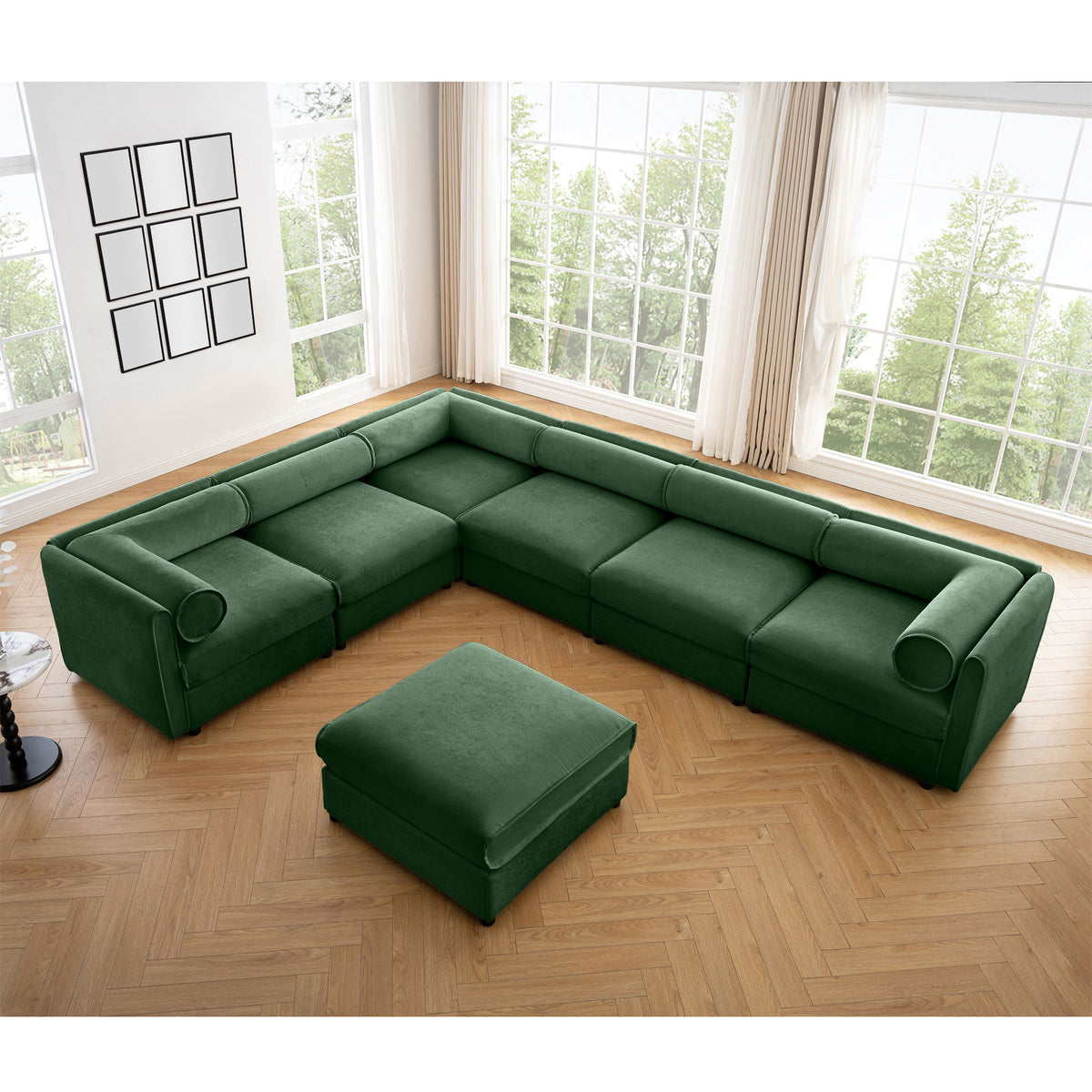 Contemporary Elegant Sofa With Storage And Ottoman
