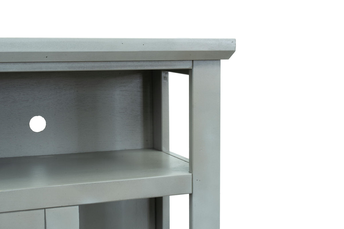 Studio - Fireplace Mantel