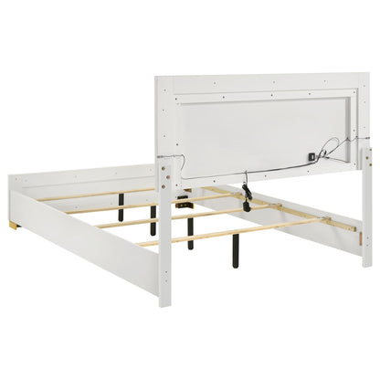 Bedroom Set With Accents