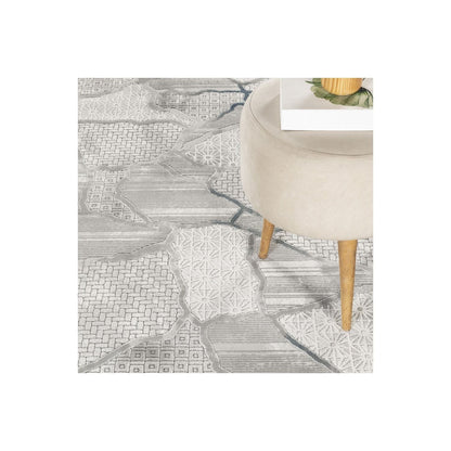 Geometrix - 5'3" X 7'3" Area Rug, Geometric 3D Effect - Ivory / Gray - Polyester