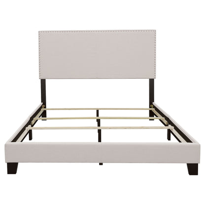 Bed With Nailhead Trim