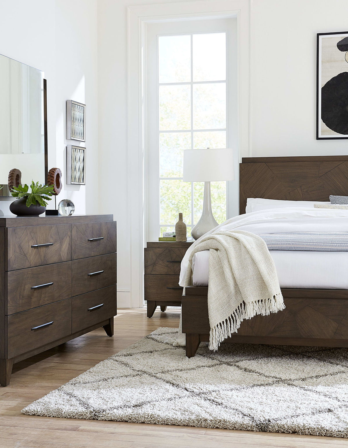 Broderick - Panel Bed