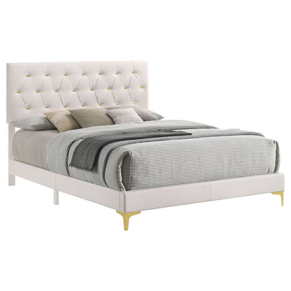 James - Panel Bed