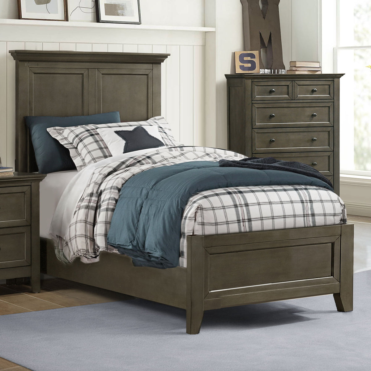San Mateo Youth - Standard Bed
