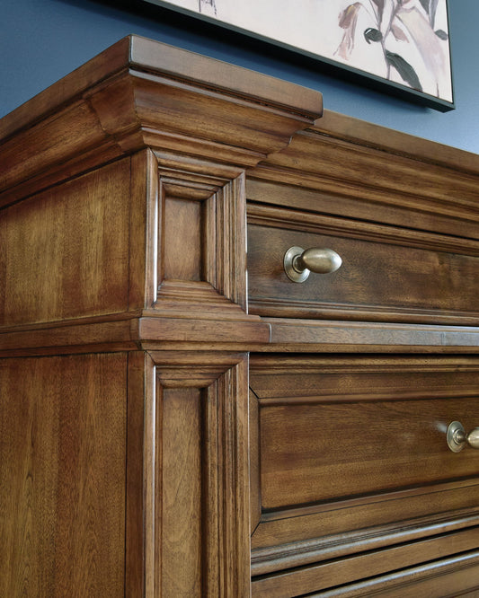 Frantanna - Five Drawer Chest - Brown