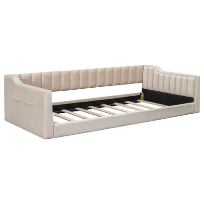 Daybed With Side Storage Pocket