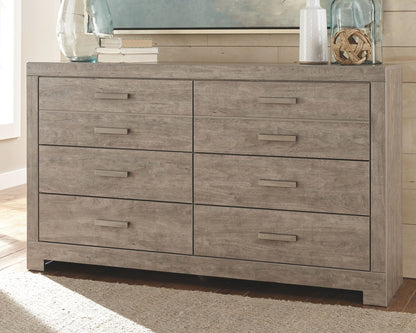 Culverbach - 5 Pc. - Dresser, Mirror, Queen Panel Bed, 2 Nightstands - Gray
