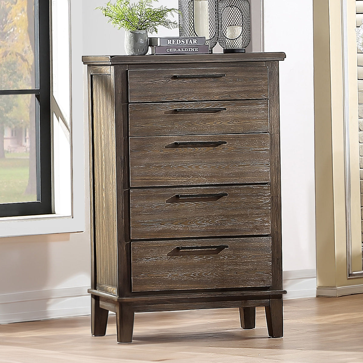 Cagney - Chest