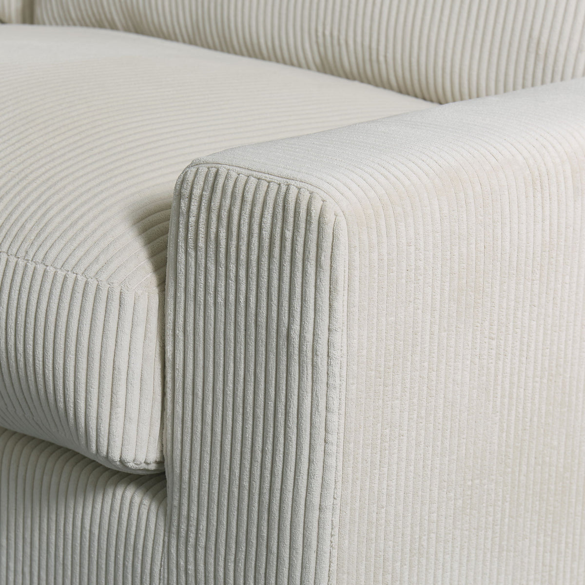 4 Seater Oversized Sectional Sofa With 2 Ottoman And 2 Pillows