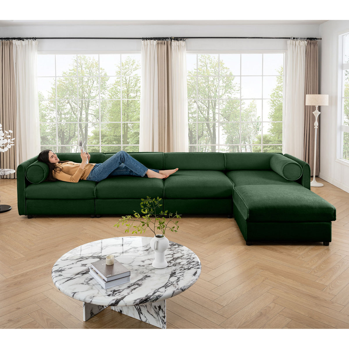 Contemporary Elegant Sofa With Storage And Ottoman