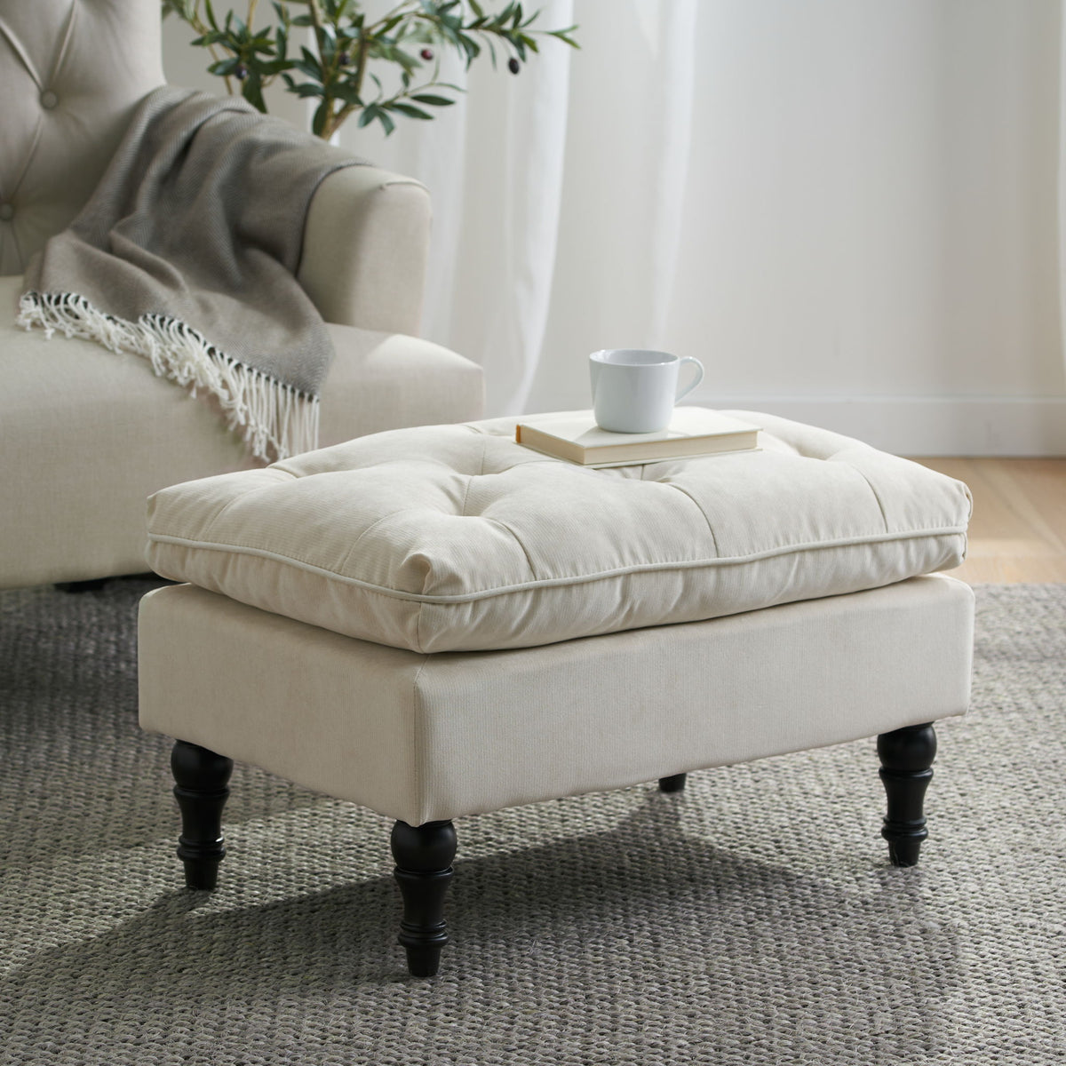 Lofton - Pillow Top Ottoman With Button Tufting - Cream
