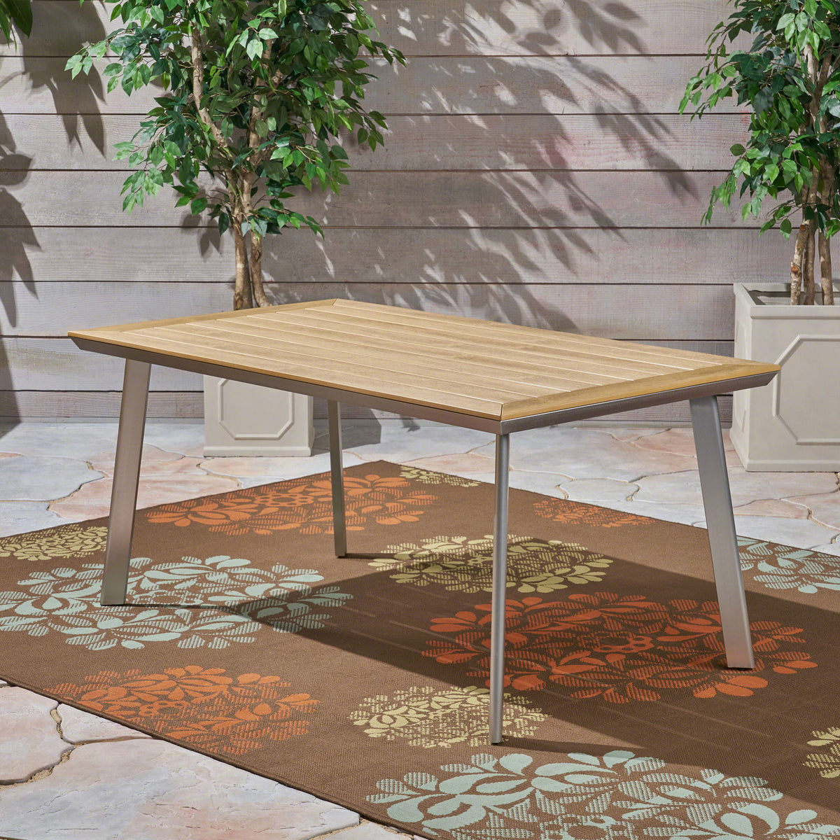 Outdoor Dining Table With Eucalyptus Wood Topped - Silver