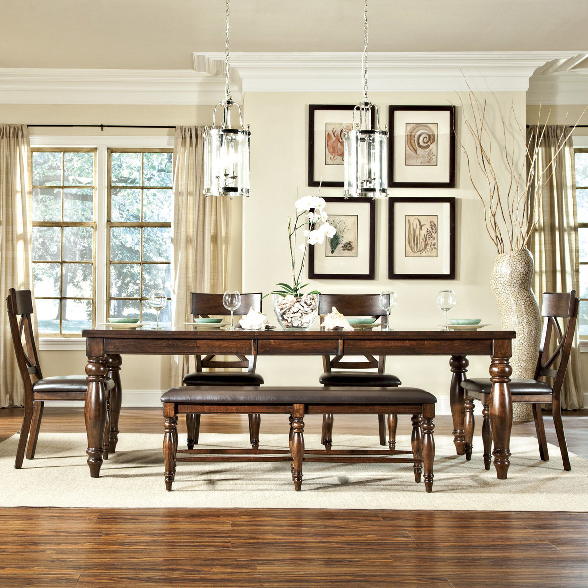 Kingston - Table