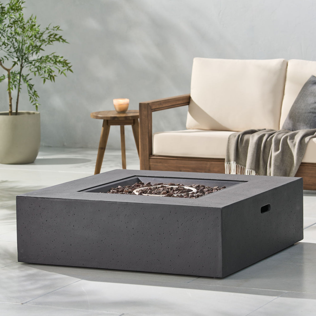 Modern 50, 000 Btu Square Fire Table With Propane Tank