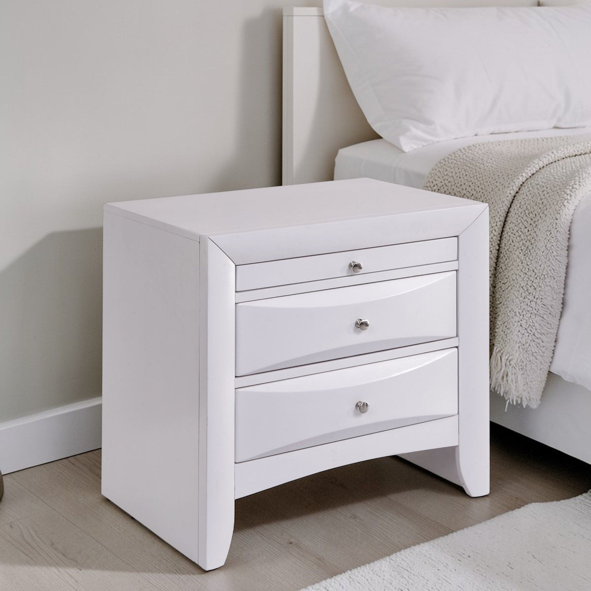 Ireland - Elegant Design Nightstand