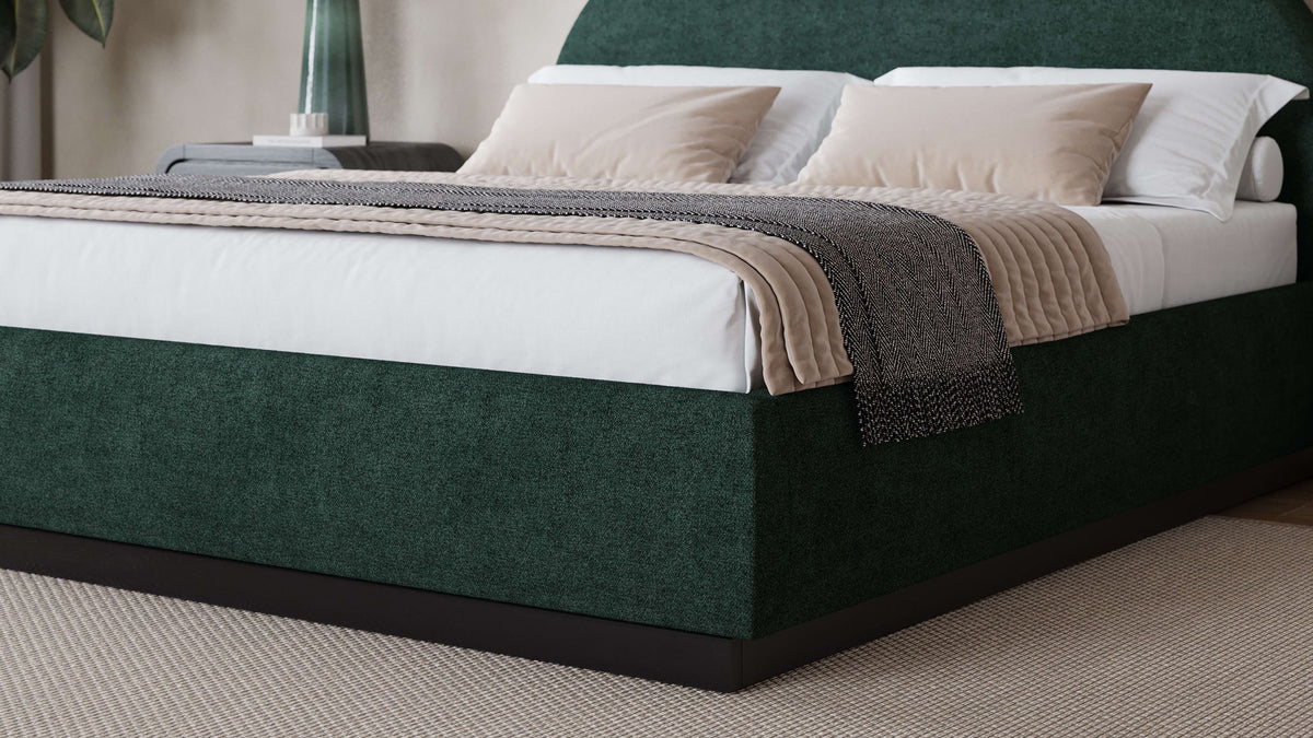 Fam Flex - Upholstered Bed (2026)