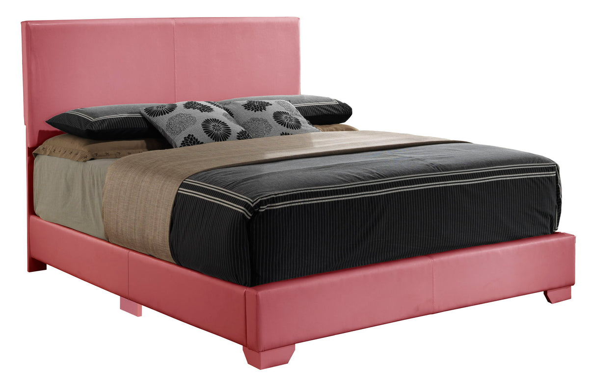 Elegant Platform Bed For Relaxed Spaces