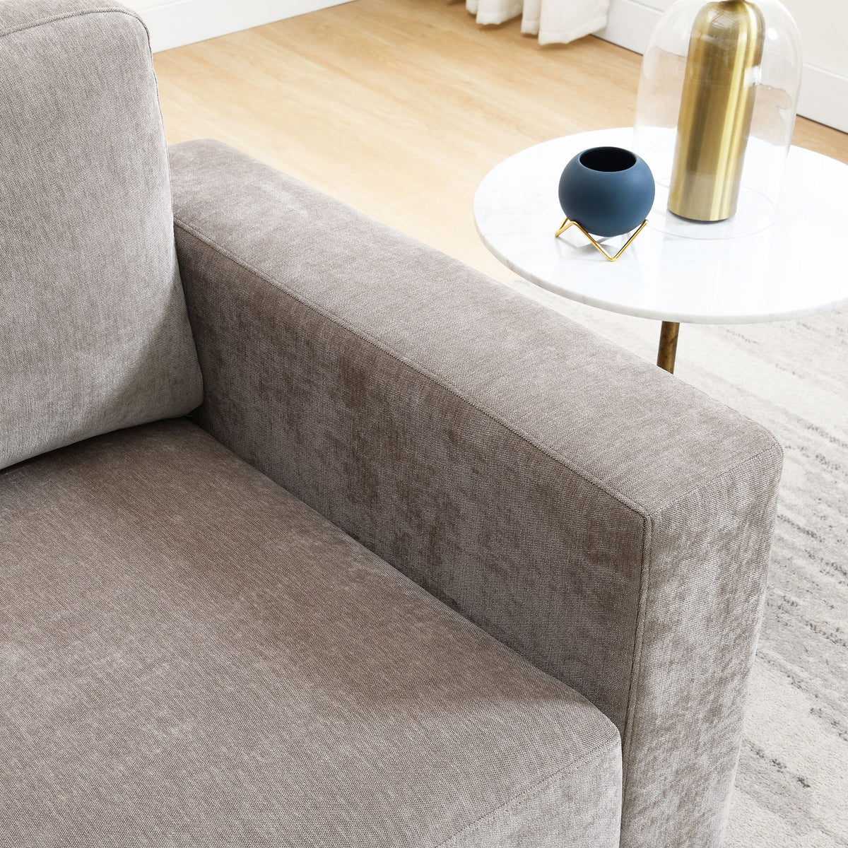 Oversized Accent Chair With Widen Arm For Living Room